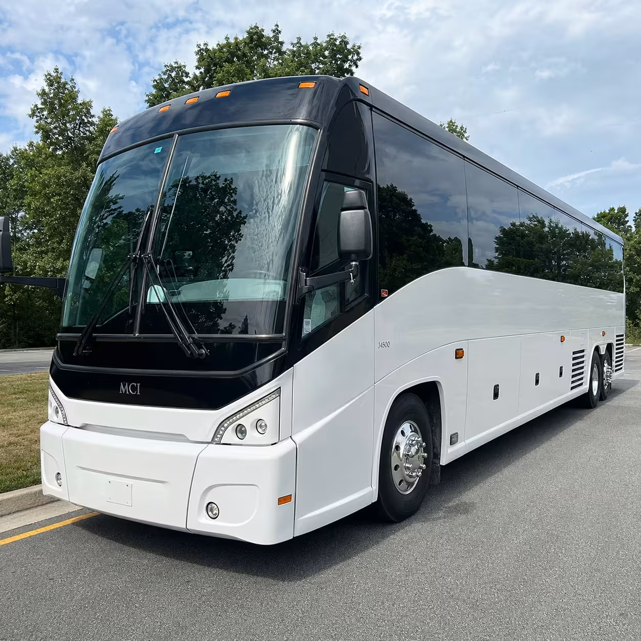 multi day charter bus rentals from redlands california