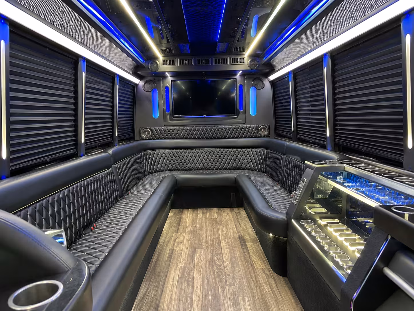 party bus rentals for redlands and citrus valley proms
