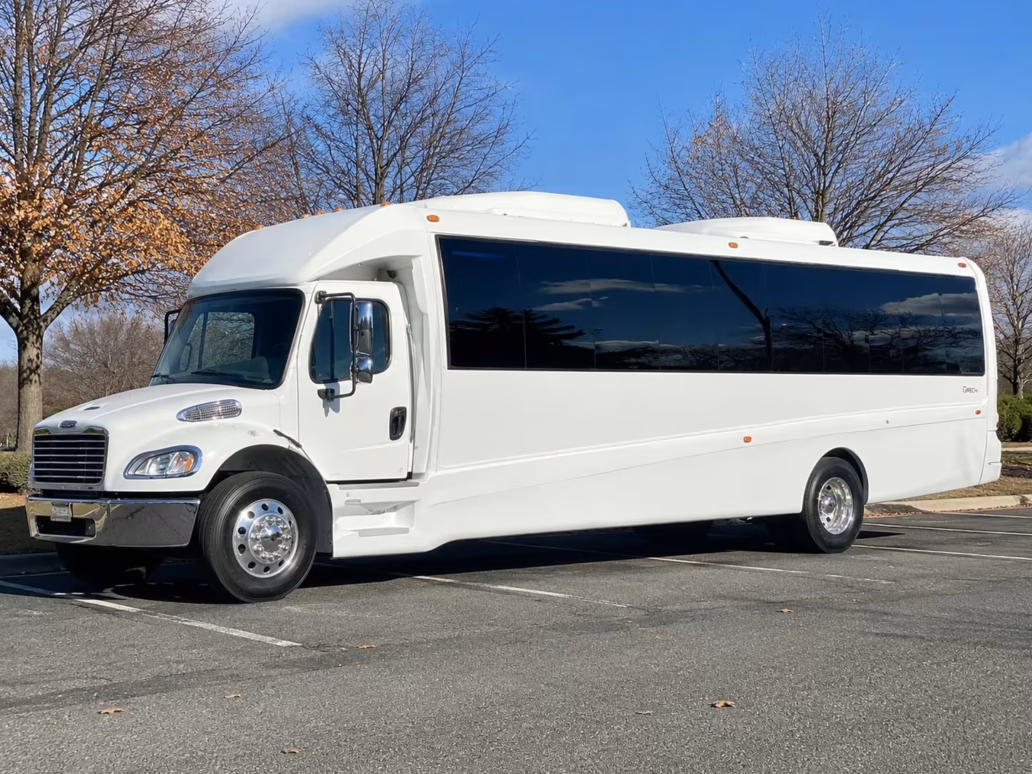 redlands party bus rentals to toyota arena in ontario
